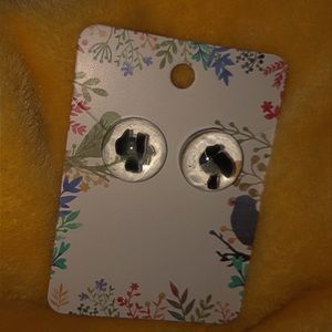 Cute round healing stone earrings